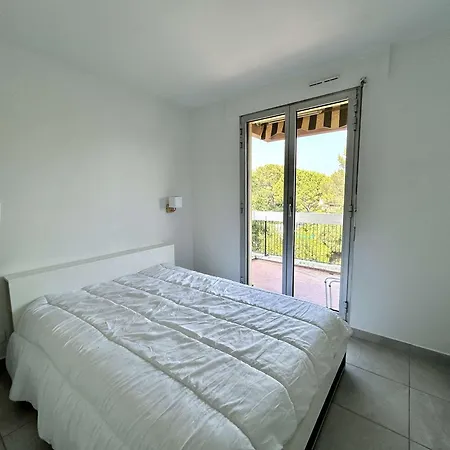 2 Pieces Proche Avec Parking A Saint-raphael - Fr-1-226a-209 Apartment *